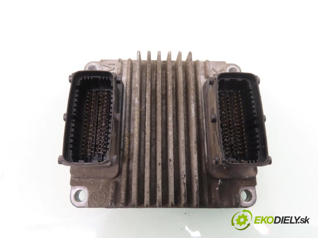 OPEL ASTRA G Kombi (T98) KOMBI 1998 66,00 1.4 16V - X 14 XE 1389,00 Riadiaca jednotka Motor 12214850
