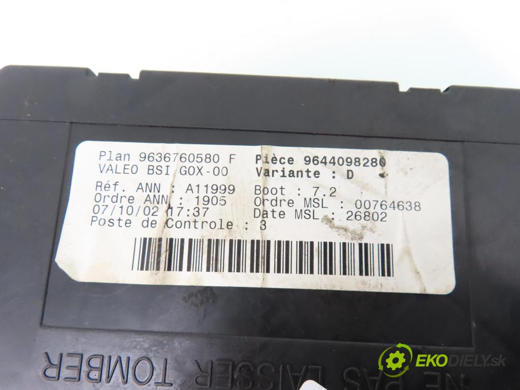 PEUGEOT 307 SW (3H) KOMBI 2002 81,00 1.6 16V - NFU (TU5JP4) 1587,00 MODUL BSI 9636760580F ; 9644098280