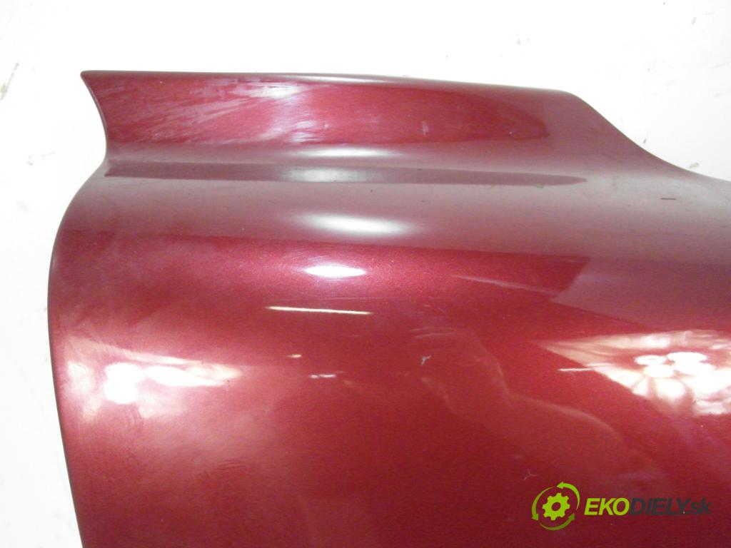 VOLVO S60 I (384) SEDAN 2004 154,00 2.5 T - B 5254 T2 2521,00 blatník PP