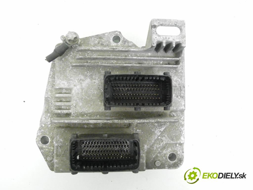 OPEL ASTRA H Kombi (A04) KOMBI 2005 77,00 1.6 - Z 16 XE1 1598,00 spinačka / imobilizéra IMMO / Riadiaca jednotka 12230740 ; N0501882 ; 2421430