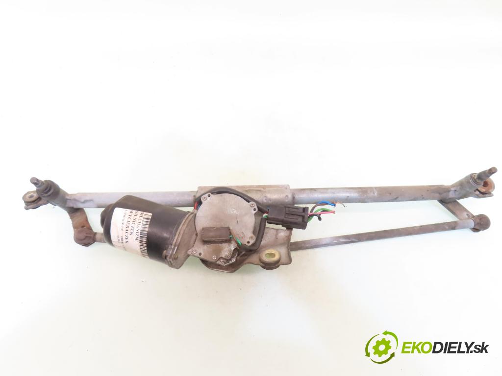 LAND ROVER FREELANDER (L314) SUV 1998 72,00 2.0 DI 4x4 - 20 T2N 1994,00 Motorček stieračov 22147906 ; DLB101500