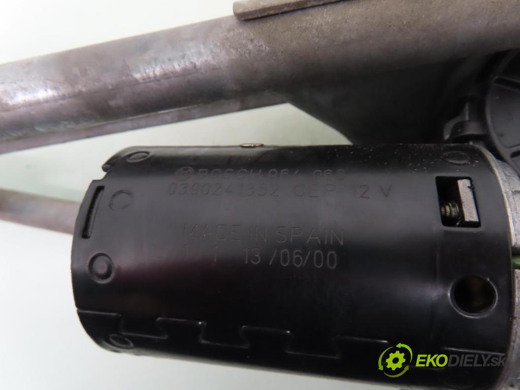RENAULT MEGANE Scenic (JA0/1_) MINIVAN 1999 72,00 1.9 dTi (JA0N) - F9Q 734 1870,00 Motorček stieračov 0390241352 ; 7700843523P ; 3397020398