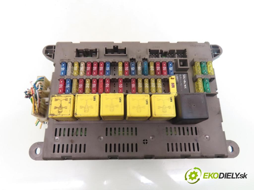 LAND ROVER FREELANDER (L314) SUV 1998 72,00 2.0 DI 4x4 - 20 T2N 1994,00 MODUL BSI YWC106080 ; 52010469D