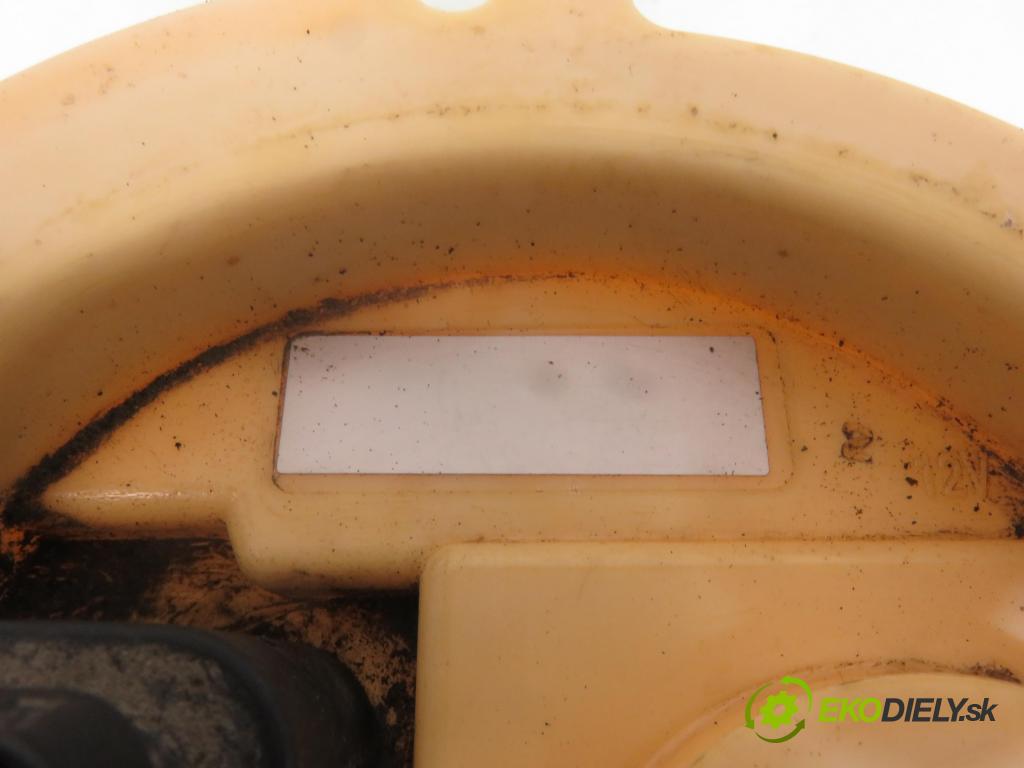 MERCEDES-BENZ KLASA C (W203) KOMBI 2002 105,00 C 180 Kompressor (203.046) - M 271.946 1796,00 Pumpa paliva A2C53001805