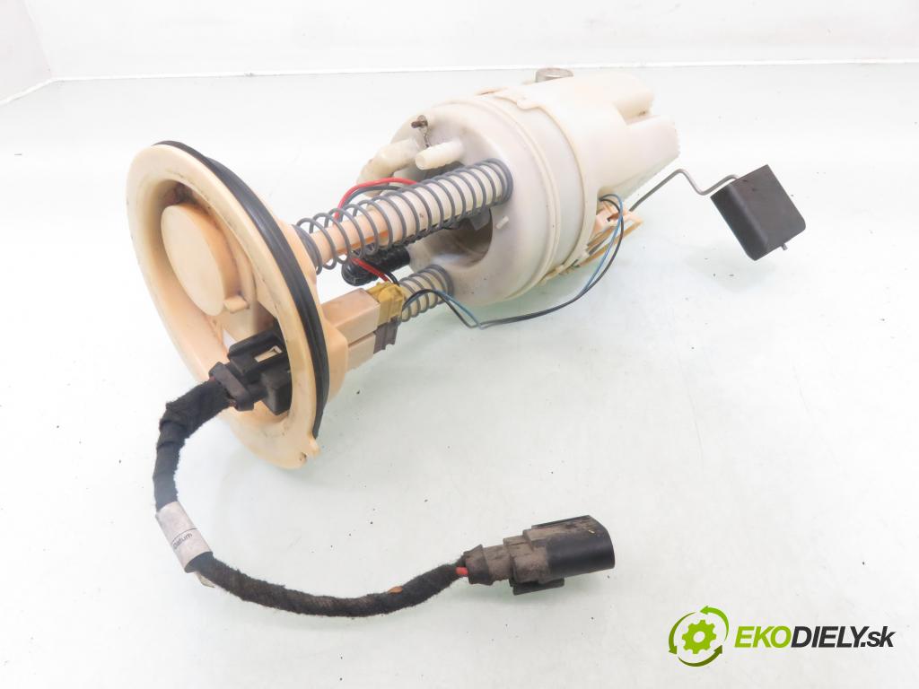 MERCEDES-BENZ KLASA C (W203) KOMBI 2002 105,00 C 180 Kompressor (203.046) - M 271.946 1796,00 Pumpa paliva A2C53001805