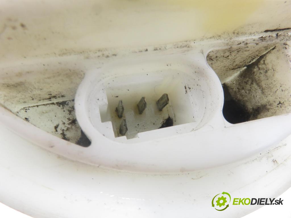 RENAULT CLIO II (BB_, CB_) HB 2001 43,00 1.2 8V 58 1149,00 pumpa paliva 8200057324 ; 09746659900