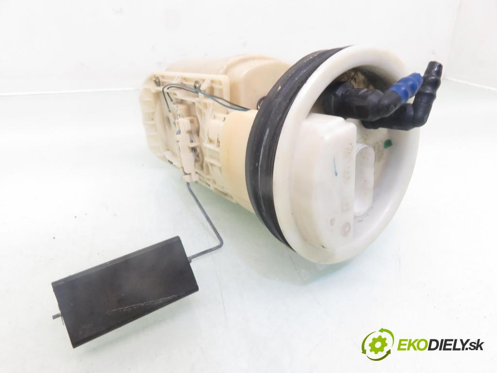 VW POLO (6N2) HB 2000 44,00 1.4 60 - AKK 1390,00 Pumpa paliva 1J0919051H