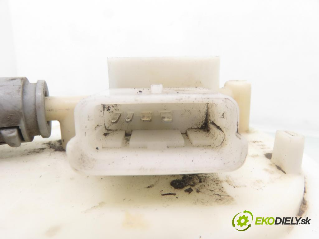FIAT PUNTO (188_) HB 2000 44,00 1.2 60 - 188 A4.000 1242,00 pumpa paliva 46523407 ; 09762019904