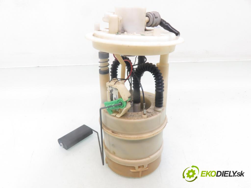 FIAT PUNTO (188_) HB 2000 44,00 1.2 60 - 188 A4.000 1242,00 Pumpa paliva 46523407 ; 09762019904