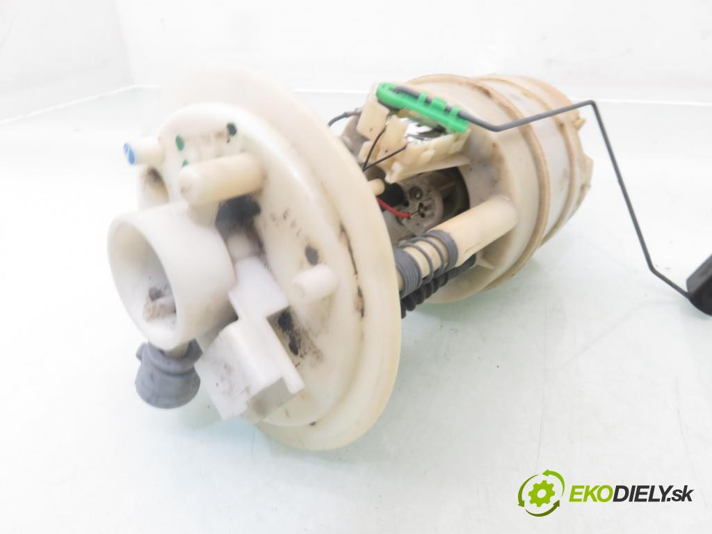 FIAT PUNTO (188_) HB 2000 44,00 1.2 60 - 188 A4.000 1242,00 Pumpa paliva 46523407 ; 09762019904