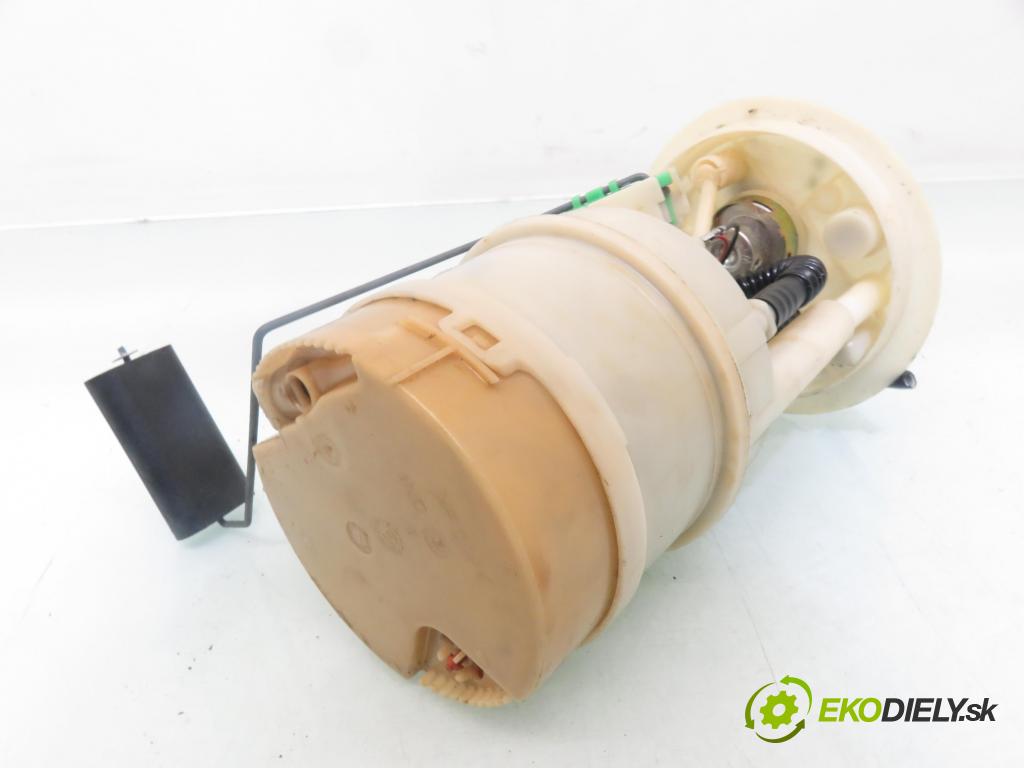 FIAT PUNTO (188_) HB 2000 44,00 1.2 60 - 188 A4.000 1242,00 Pumpa paliva 46523407 ; 09762019904