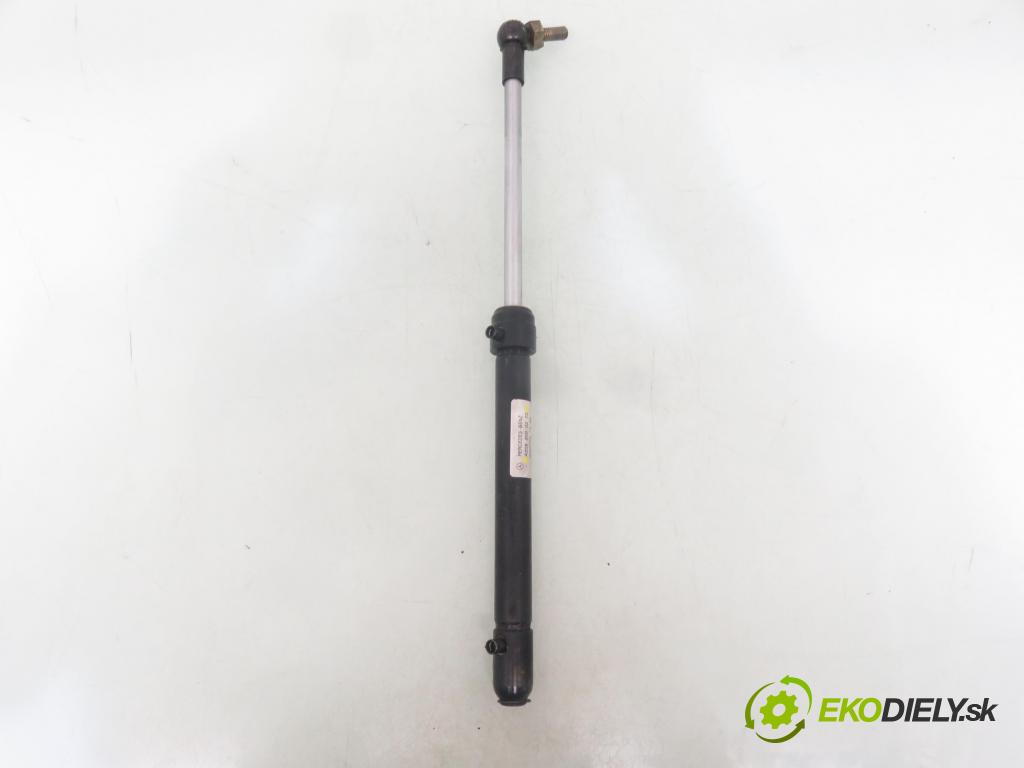 MERCEDES-BENZ CLK (C208) CABRIO 2000 142,00 230 Kompressor 193 - M 111.975 2295,00 hyd.piest strechy A2088000272