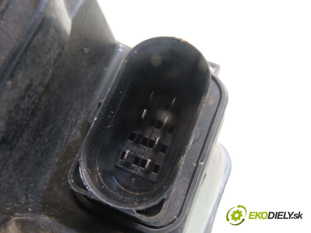 SEAT LEON (1M1) HB 2002 77,00 1.6 16 V - ATN 1598,00 Svetlo PP 1M1941002D ; 67742701