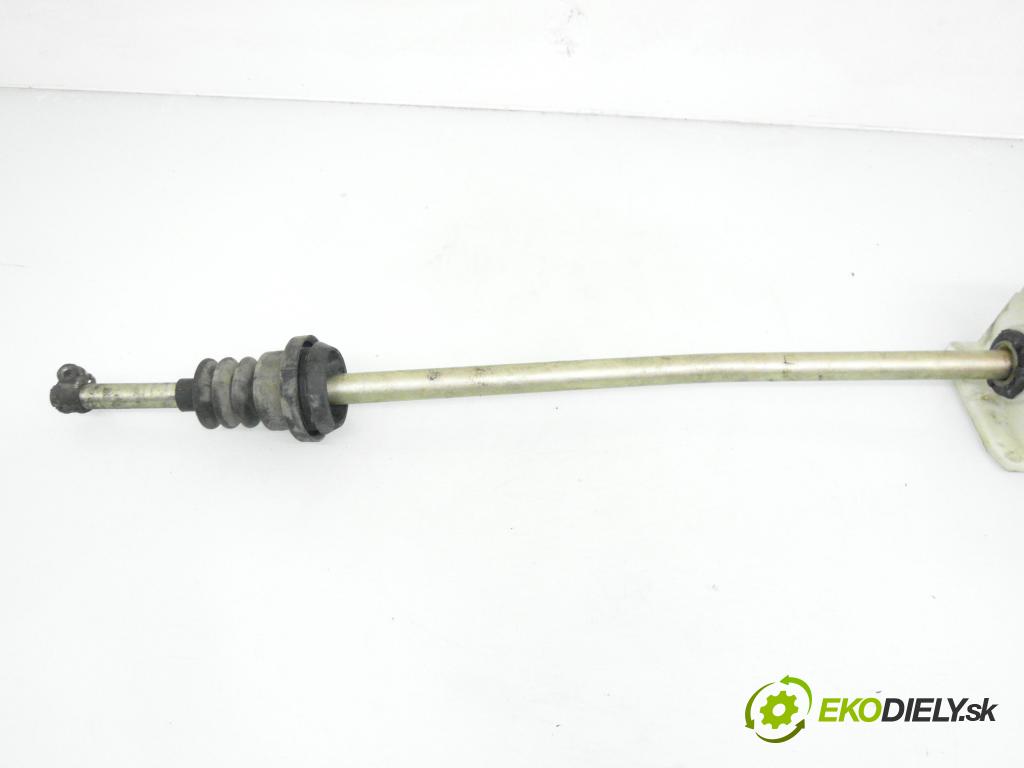 CHEVROLET REZZO HB 2004 77,00 1.6 16V 105 - A16DMS 1598,00 ZVEDÁK: