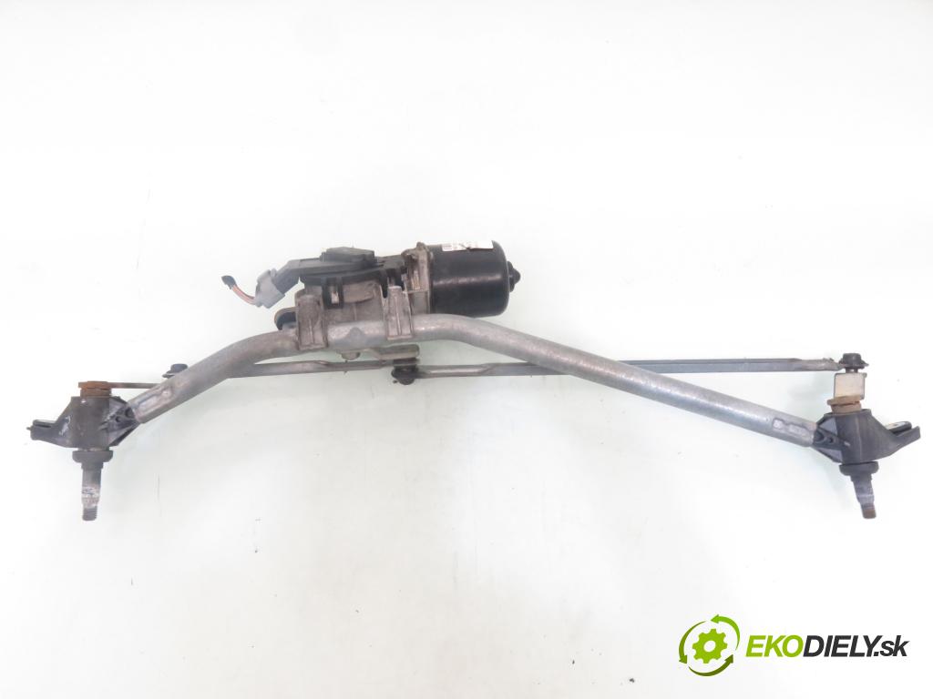 RENAULT KANGOO (KC0/1_) KOMBIVAN 2003 55,00 1.2 16V (KC05, KC06, KC03, KC0T, KC0W, KC1D) - D4F 1149,00 Motorček stieračov 54526811 ; 8200409692C