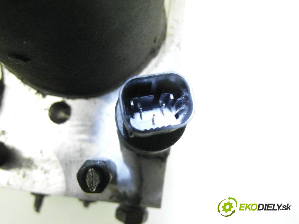 TOYOTA AVENSIS Kombi (_T25_) KOMBI 2005 95,00 1.8 (ZZT251_) - 1ZZ-FE 1794,00 Pumpa ABS 8954105073 ; 4454005033 ; 0265225319 (Pumpa ABS)