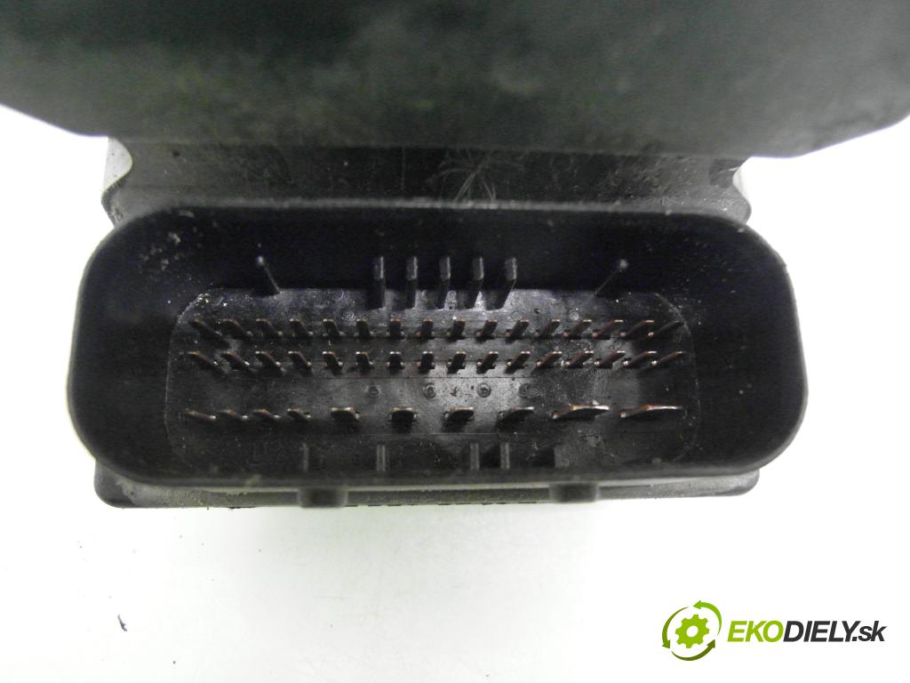 TOYOTA AVENSIS Kombi (_T25_) KOMBI 2005 95,00 1.8 (ZZT251_) - 1ZZ-FE 1794,00 Pumpa ABS 8954105073 ; 4454005033 ; 0265225319 (Pumpa ABS)