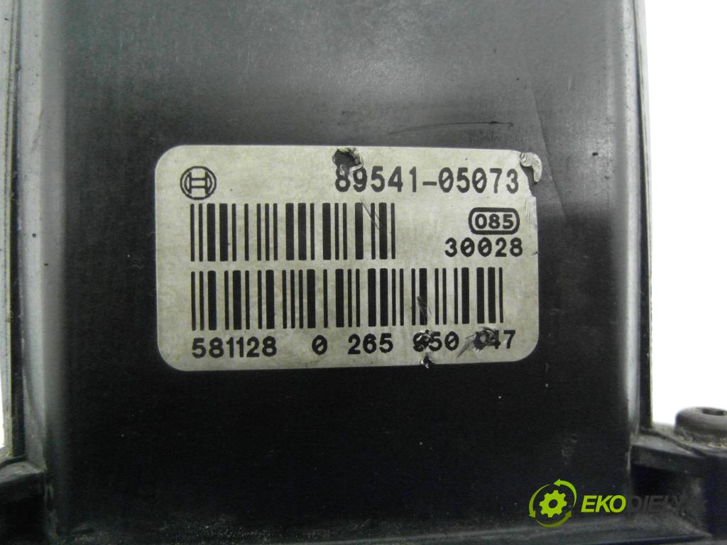 TOYOTA AVENSIS Kombi (_T25_) KOMBI 2005 95,00 1.8 (ZZT251_) - 1ZZ-FE 1794,00 Pumpa ABS 8954105073 ; 4454005033 ; 0265225319 (Pumpa ABS)