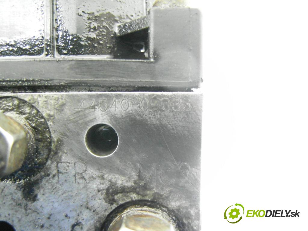 TOYOTA AVENSIS Kombi (_T25_) KOMBI 2005 95,00 1.8 (ZZT251_) - 1ZZ-FE 1794,00 Pumpa ABS 8954105073 ; 4454005033 ; 0265225319 (Pumpa ABS)