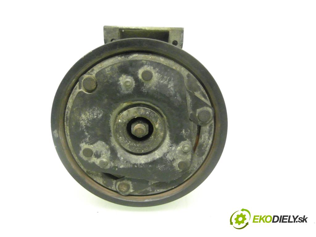 RENAULT MEGANE I (BA0/1_) HB 1999 70,00 1.4 16V 95 - K4J 750 1390,00 KOMPRESOR: klimatizácie 7700103536 ; 6560769 (Kompresor klimatizácie)
