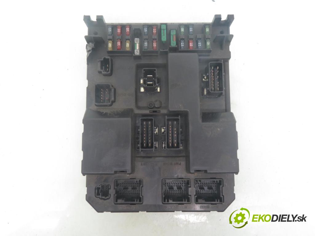 PEUGEOT 307 SW (3H) KOMBI 2003 81,00 1.6 16V - NFU (TU5JP4) 1587,00 MODUL BSI 9651197480 ; 9651196780