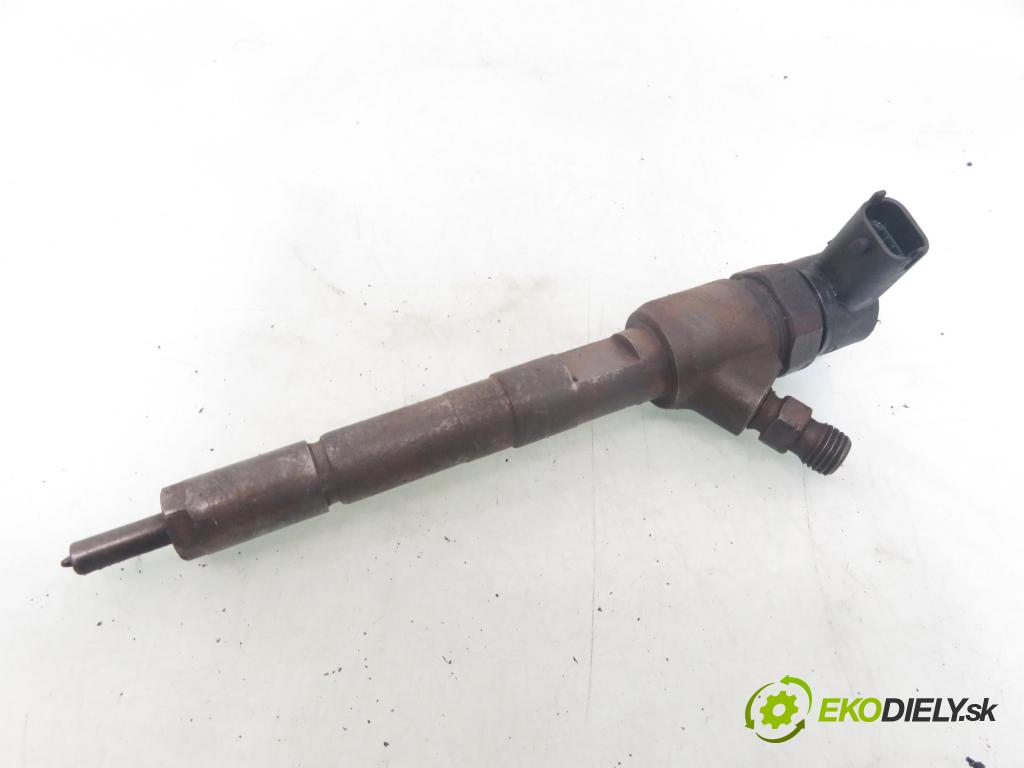FIAT FIORINO nadwozie zamknięte / kombi (225_) FURGON 2009 70,00 1.3 D Multijet - 199 B1.000 1248,00 vstrekovač 0445110183 (Vstrekovač paliva)