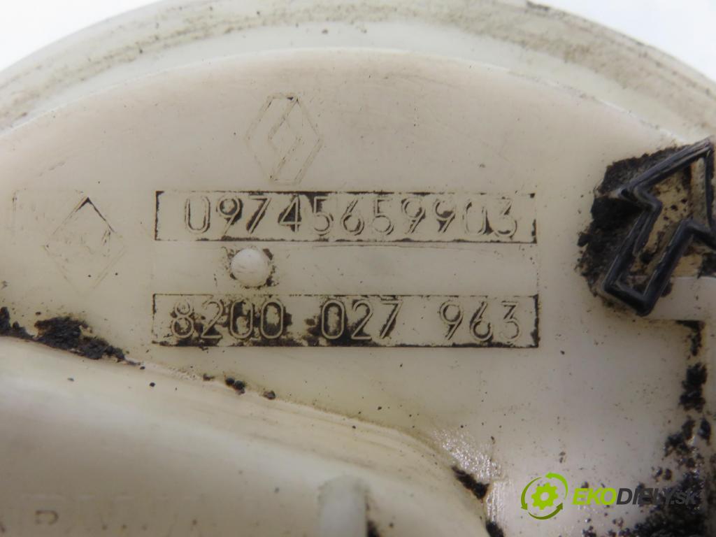 RENAULT CLIO II (BB_, CB_) HB 2002 72,00 1.4 16V (B/CB0P) - K4J 710 1390,00 Pumpa paliva 8200027963 ; 09745659903