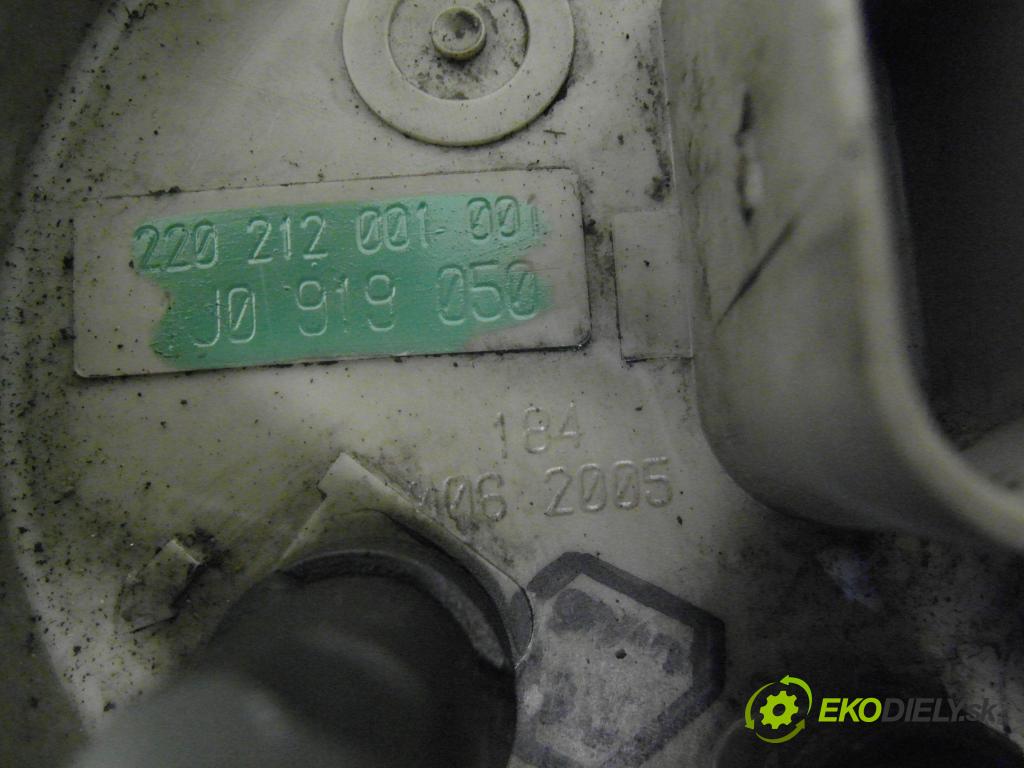 AUDI A3 (8L1) HB 2001 81,00 1.9 TDI - AHF 1896,00 pumpa paliva 1J0919050 ; 220212001001
