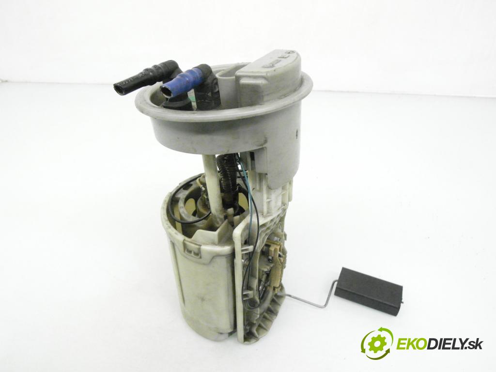 AUDI A3 (8L1) HB 2001 81,00 1.9 TDI - AHF 1896,00 pumpa paliva 1J0919050 ; 220212001001