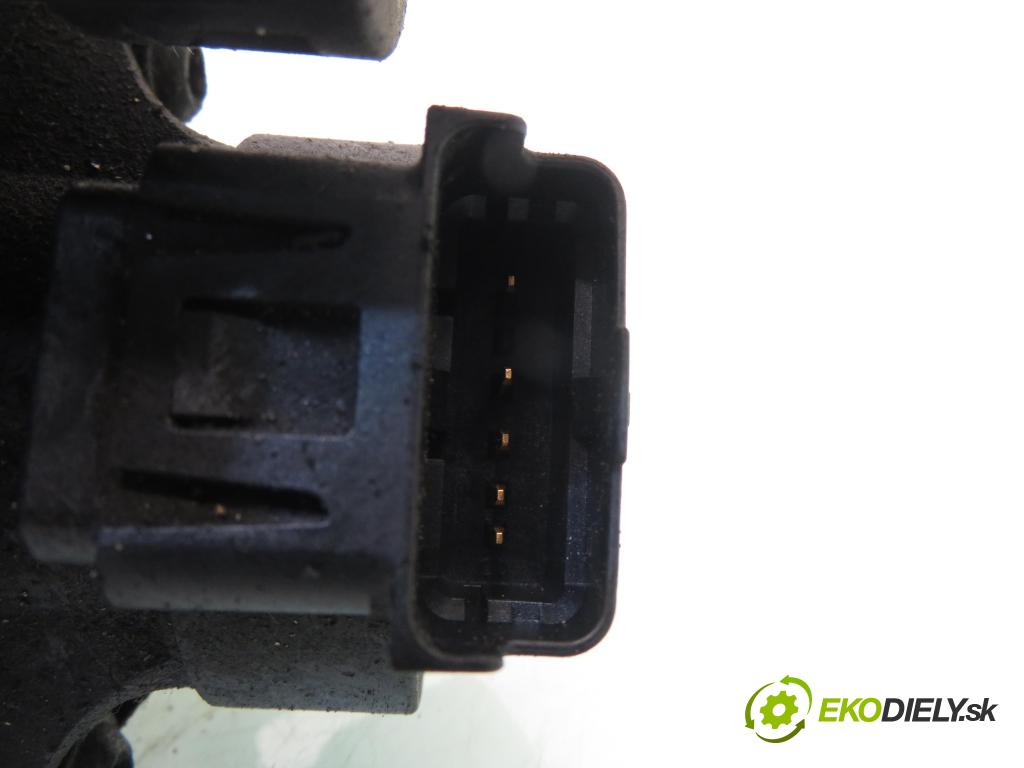 FORD FOCUS II Turnier (DA_, FFS, DS) KOMBI 2007 80,00 1.6 TDCi 109 - G8DA 1560,00 Škrtiaca klapka 9655971880 (Škrtiaca klapka)