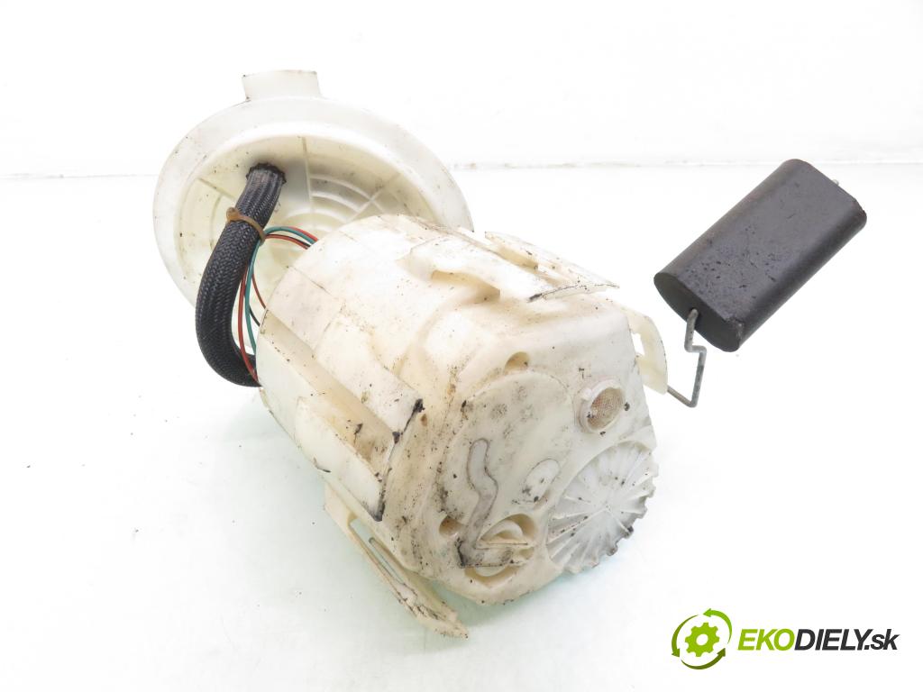 OPEL ASTRA G Kombi (T98) KOMBI 2000 74,00 1.6 16V 100 - X 16 XEL 1598,00 Pumpa paliva 13119487DK ; 0580314083
