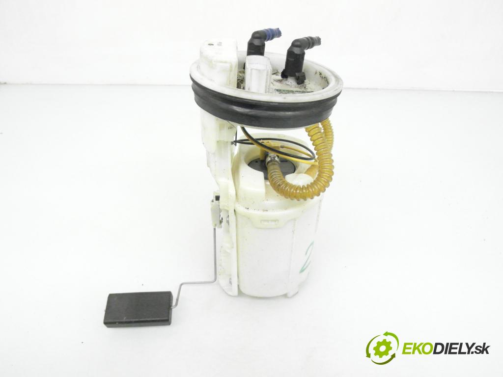 VW GOLF IV (1J1) HB 2001 55,00 1.4 16V - APE 1390,00 Pumpa paliva 1J0919051H ; 228233001003