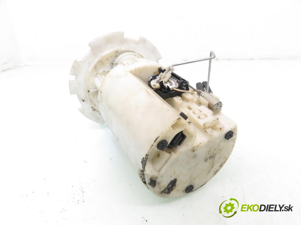 CHEVROLET NUBIRA Kombi KOMBI 2005 80,00 1.6 109 - F16D3 1598,00 pumpa paliva 96447442