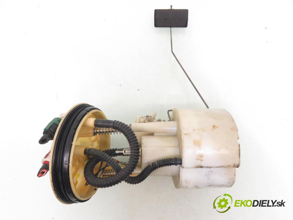 RENAULT MEGANE I (BA0/1_) LIFTBACK 1999 79,00 1.6 16V 107 - K4M 708 1598,00 Pumpa paliva 7700832220