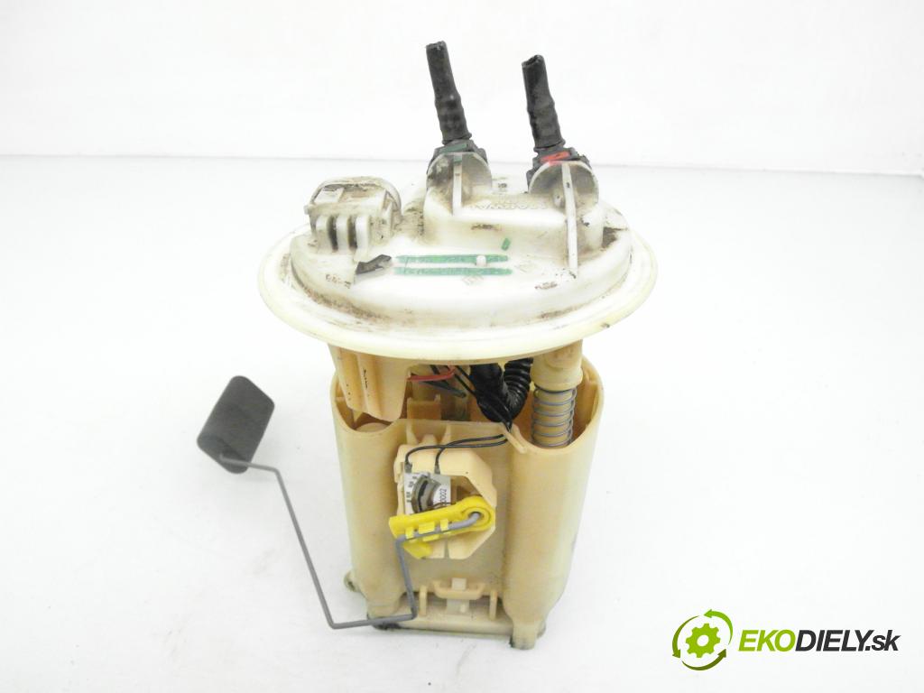 RENAULT CLIO II (BB_, CB_) HB 1999 43,00 1.2 8V 58 1149,00 Pumpa paliva 09745659903 ; 8200027963