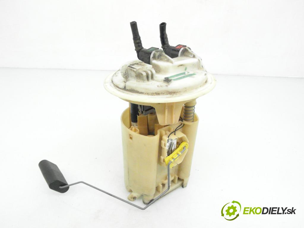 RENAULT CLIO II (BB_, CB_) HB 1999 43,00 1.2 8V 58 1149,00 Pumpa paliva 09745659903 ; 8200027963