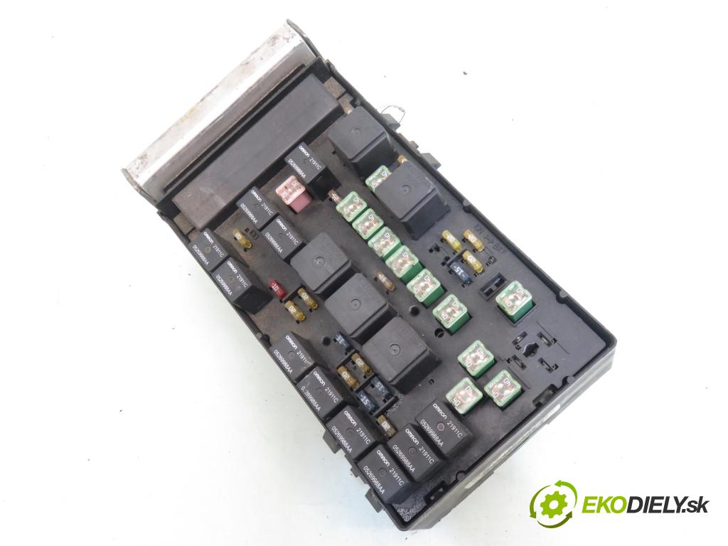 CHRYSLER VOYAGER IV (RG, RS) MINIVAN 2003 108,00 2.4 - EDZ 2429,00 MODUL BSI 04727079AC ; 04748555AC