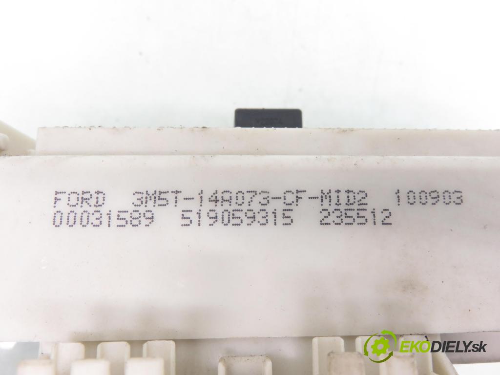 FORD FOCUS C-MAX (DM2) MINIVAN 2003 88,00 1.8 - CSDA 1798,00 MODUL BSI 3M5T14A073CF ; 3M5T14014