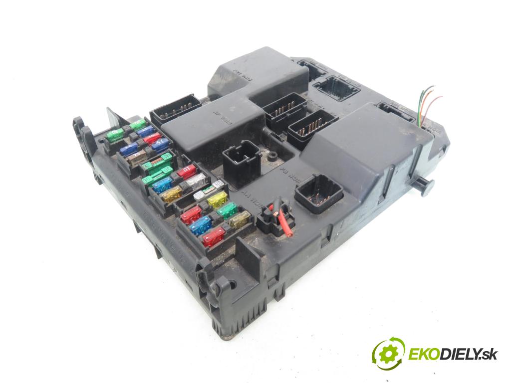 PEUGEOT 307 (3A/C) HB 2001 66,00 2.0 HDi 90 - RHY (DW10TD) 1997,00 MODUL BSI 9651197680A ; 9651196980A