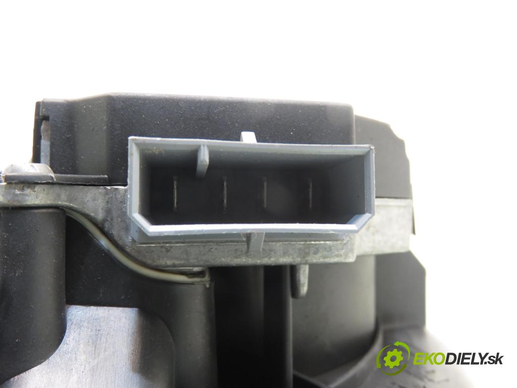 OPEL VECTRA C GTS (Z02) LIFTBACK 2003 155,00 3.2 V6 - Z 32 SE 3175,00 Ventilátor vetráku 0007188H ; 73421312