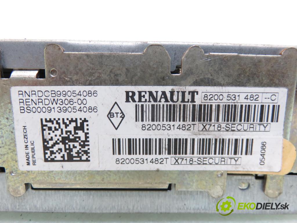 RENAULT KANGOO / GRAND KANGOO II (KW0/1_) KOMBIVAN 2009 63,00 1.5 dCi (KW0B) - K9K 802 1461,00 RADIO CD 8200531482C ; 8200531482T ; 8200531482T