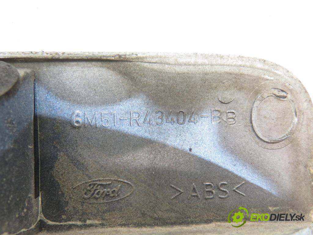 FORD FOCUS II Turnier (DA_, FFS, DS) KOMBI 2007 80,00 1.6 TDCi 109 - G8DB 1560,00 Zadné čelo dverí kufor 6M51R43404BB