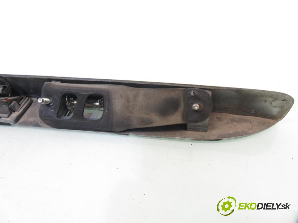 FORD FOCUS II Turnier (DA_, FFS, DS) KOMBI 2007 80,00 1.6 TDCi 109 - G8DB 1560,00 Zadné čelo dverí kufor 6M51R43404BB