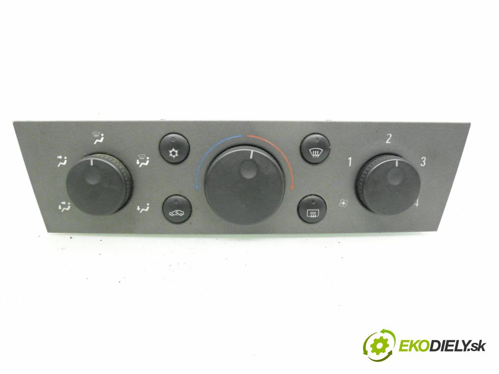 OPEL VECTRA C GTS (Z02) LIFTBACK 2004 92,00 2.2 DTI 16V 125 - Y 22 DTR 2172,00 Panel kúrenia KLIMATRONIK 69550001 ; 13138190 ; MCP3200
