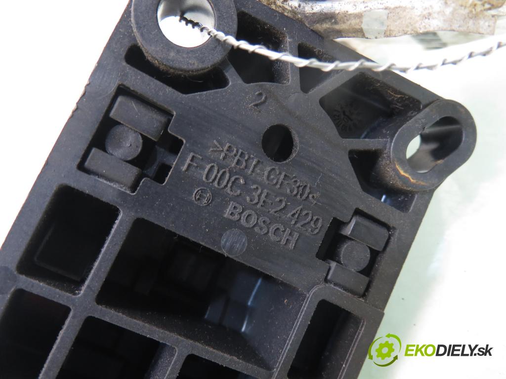 PEUGEOT 307 (3A/C) HB 2004 50,00 1.4 HDi - 8HZ (DV4TD) 1398,00 Potenciometer plynu F00C3E2429 ; 0280752251 (Potenciometer plynového pedálu)