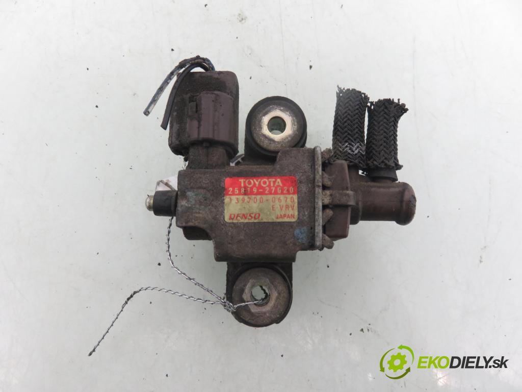 TOYOTA COROLLA (_E12_) HB 2002 66,00 2.0 D-4D 1995,00 VENTIL VAKUUM: 2581927020 ; 1397000670