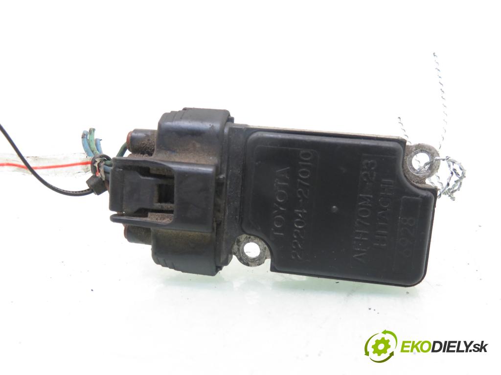 TOYOTA COROLLA Verso (_E12_) MINIVAN 2002 66,00 2.0 D-4D (CDE120_) - 1CD-FTV 1995,00 váha vzduchu vzduchu 2220427010 ; AFH70M23