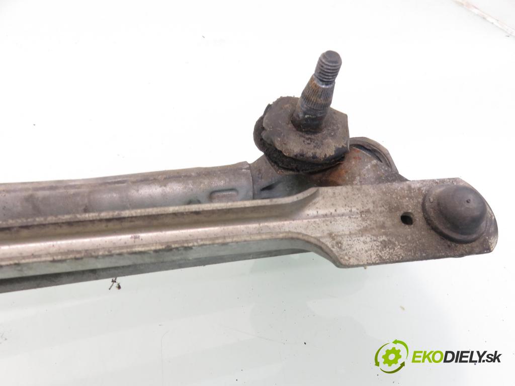 VOLVO C30 (533) HB 2008 100,00 2.0 D 136 - D 4204 T 1997,00 Motorček stieračov 1397220585 ; 0390241688 ; 3397021108