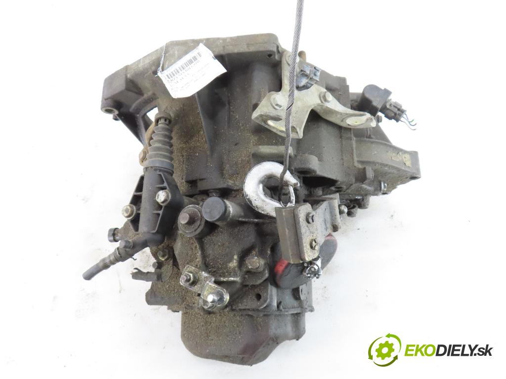 FIAT PUNTO (188_) HB 2002 59,00 1.2 16V 80 - 188 A5.000 1242,00 Prevodovka MANUALNA 46467446