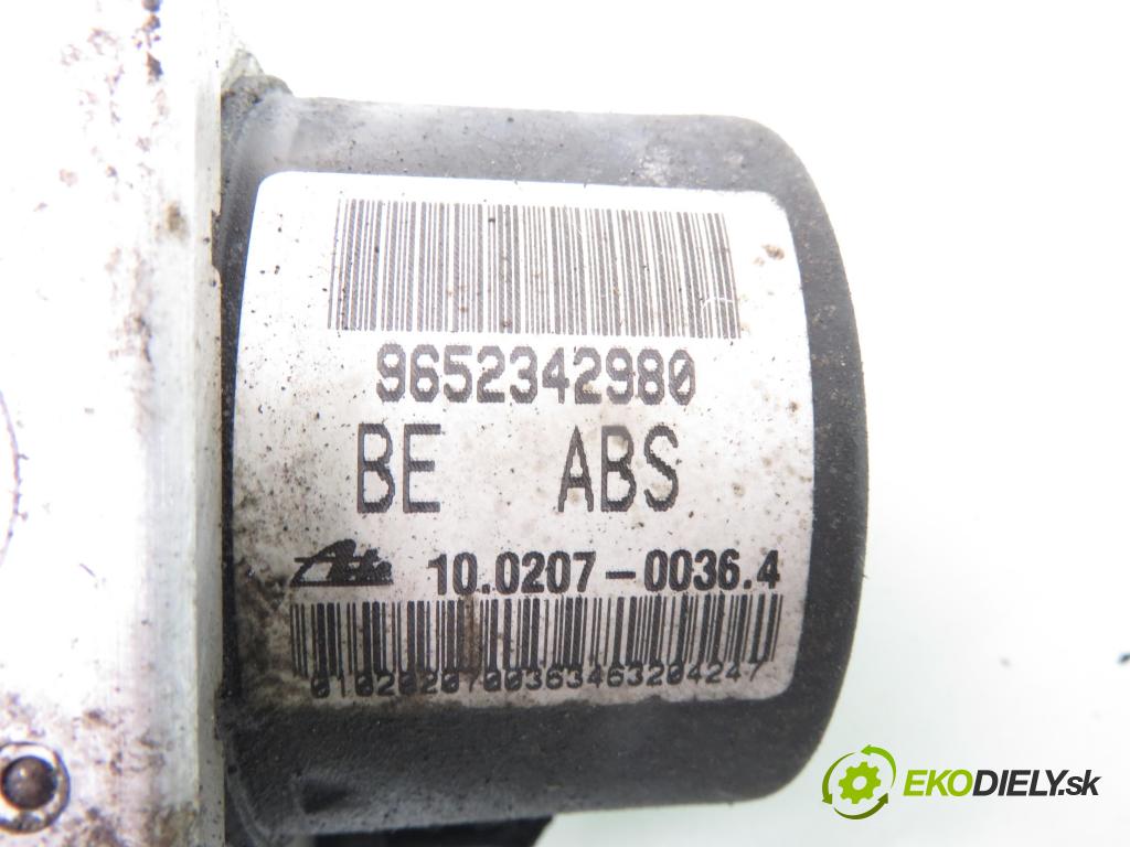 PEUGEOT 206 liftback (2A/C) HB 2004 55,00 1.4 i - KFW (TU3JP) 1360,00 Pumpa ABS 10097011143 ; 9652342980 (Pumpa ABS)